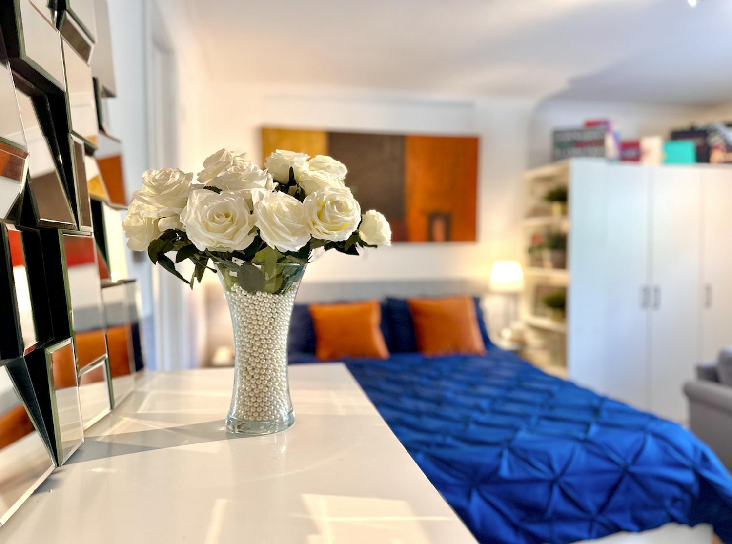 Stunning Business Travellers En-suite Bathroom Garden View Appartement *