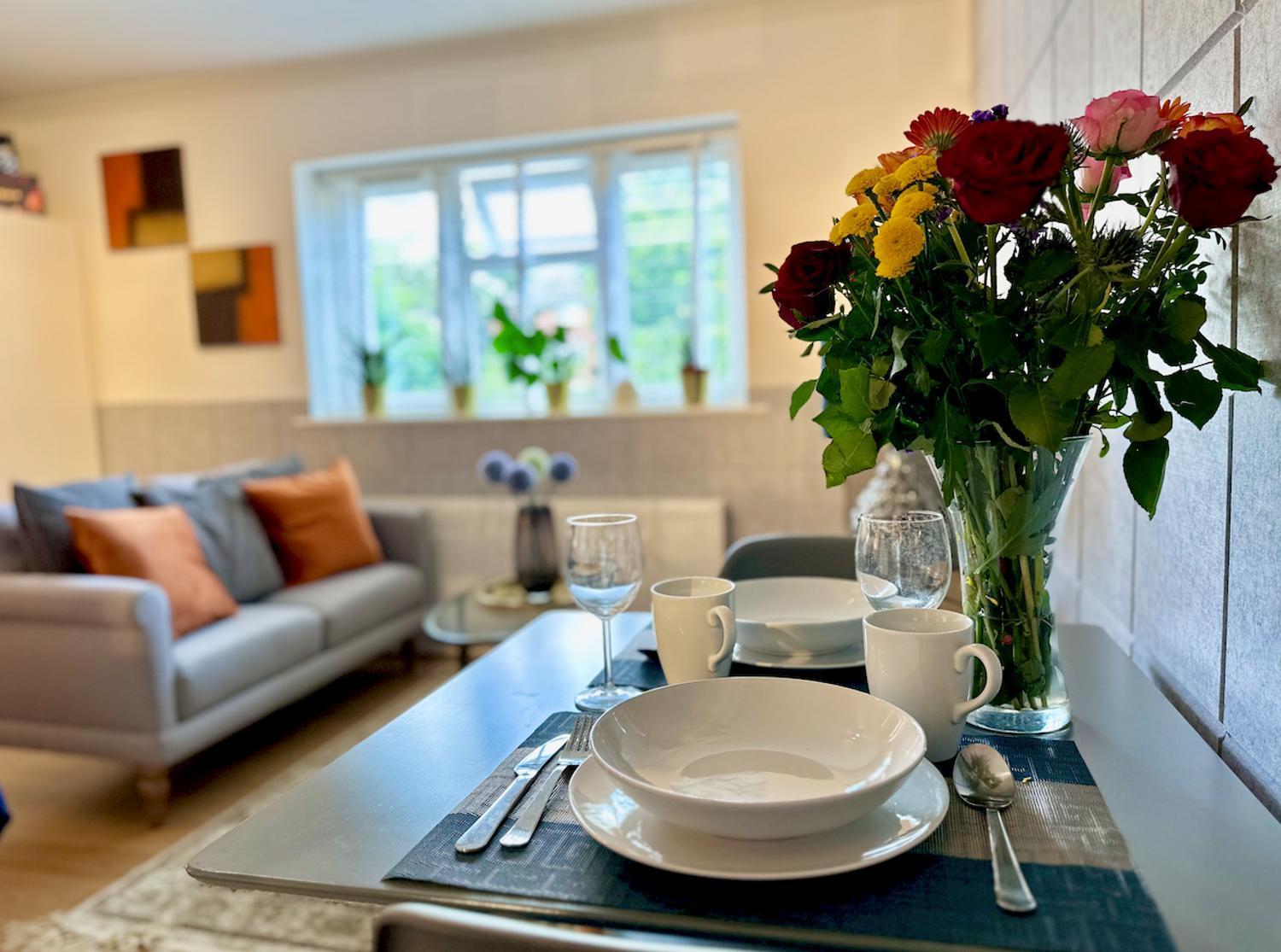 Stunning Business Travellers En-suite Bathroom Garden View Appartement *